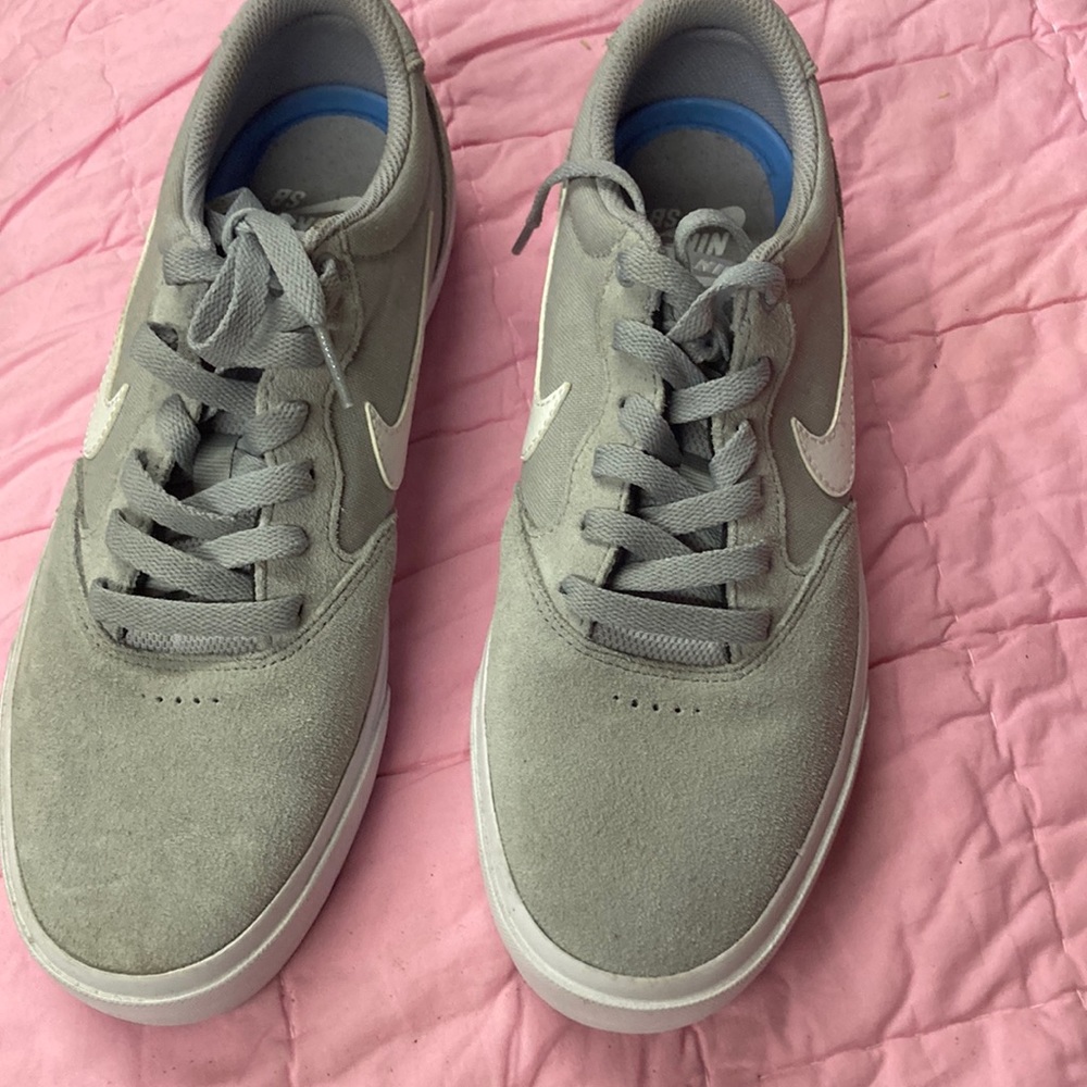 Nike SB Chron SLR Gray CD6278-003 Sz 8.5